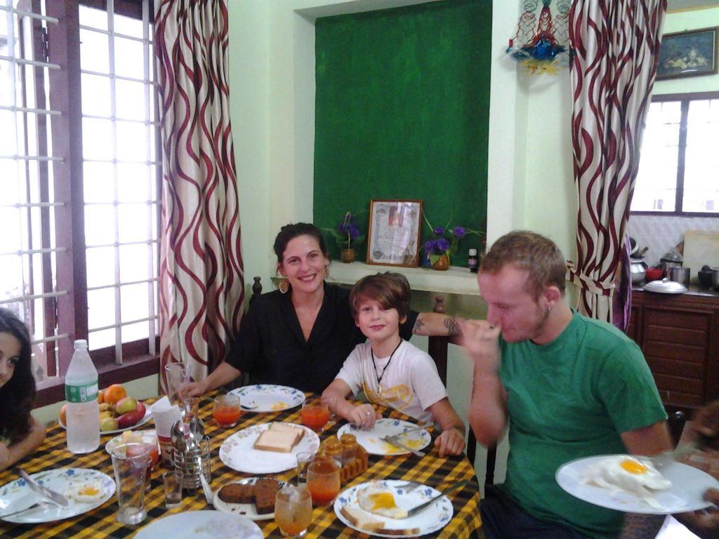 Rosegarden Homestay Fort Kochi Ngoại thất bức ảnh