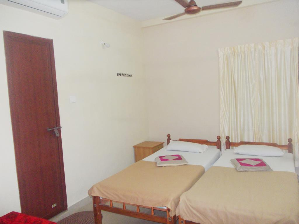 Rosegarden Homestay Fort Kochi Phòng bức ảnh